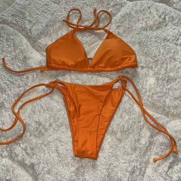 Orange Halter Bikini Set Size Medium - Picture 2 of 2